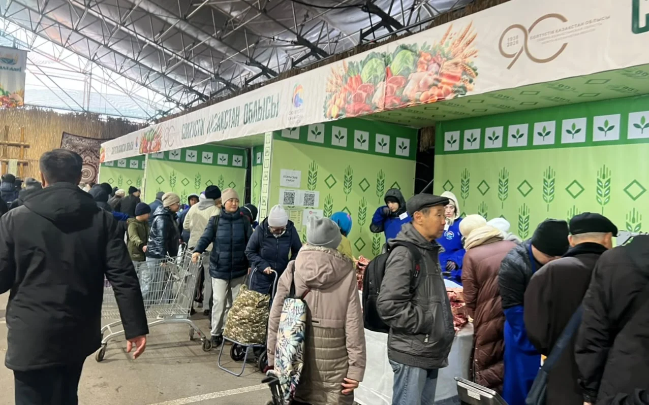 Товаропроизводители СКО привезли более 1 000 тонн продукции на ярмарку в Астану
