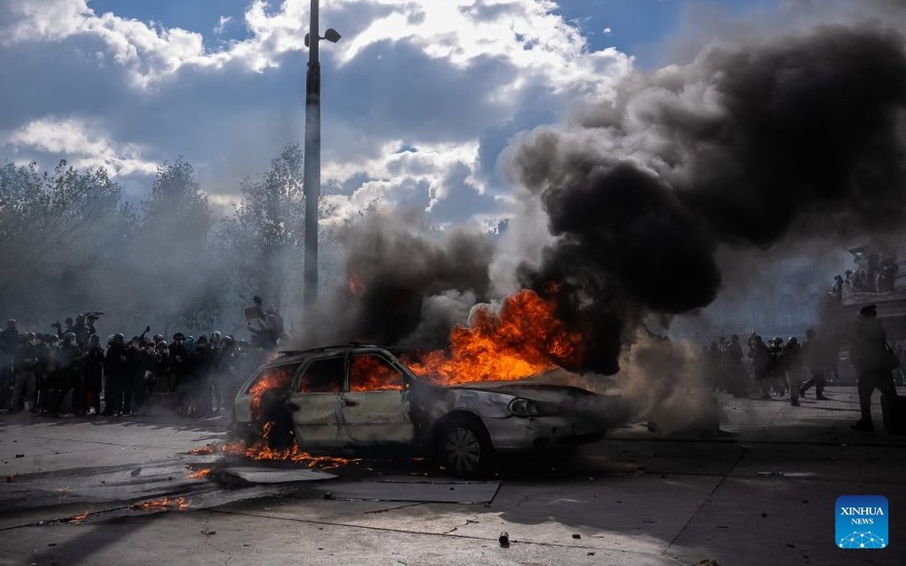 Around 550,000 join protests across France, nearly 400 arrested