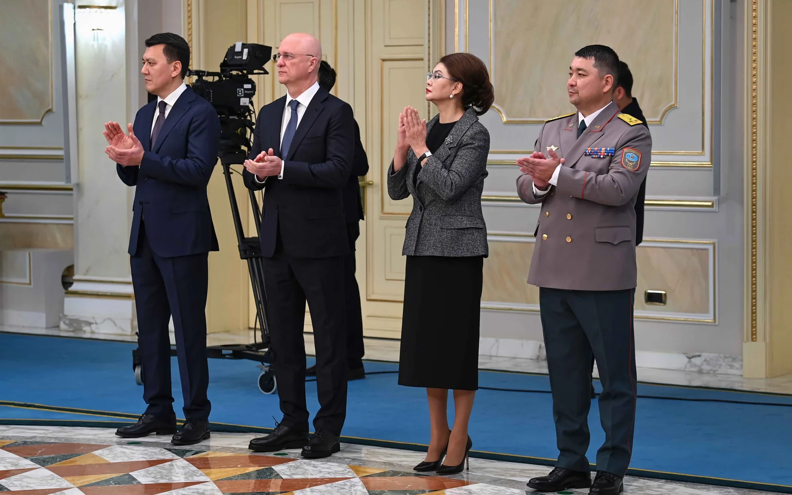 Президент Қасым-Жомарт Тоқаев құтқарушыларға мемлекеттік марапаттар тапсырды