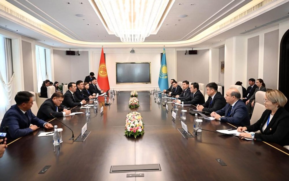 Kazakhstan’s Qurultay Speaker meets Kyrgyzstan’s Jogorku Kenesh Chairman in Bishkek