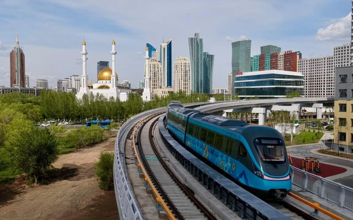LRT в Астане продлят сразу в трех направлениях
