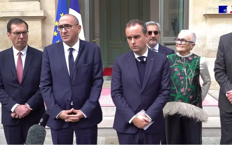 France, Prime Minister Sébastien Lecornu, curfew, looting