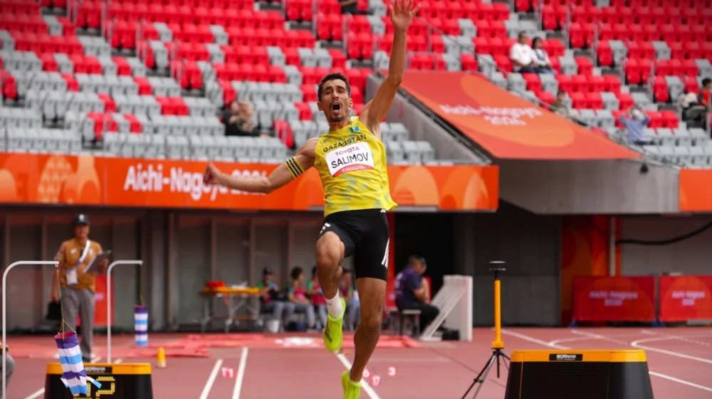 Kazakhstan’s Islam Salimov wins silver in long jump at Asian Para Games