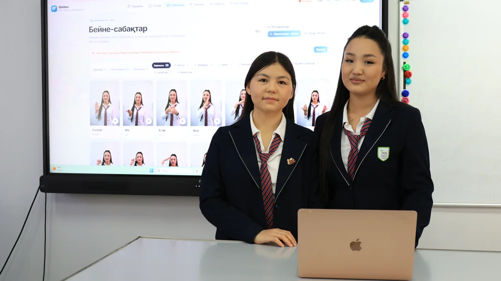 Kazakh schoolers build AI platform to translate sign language in real time