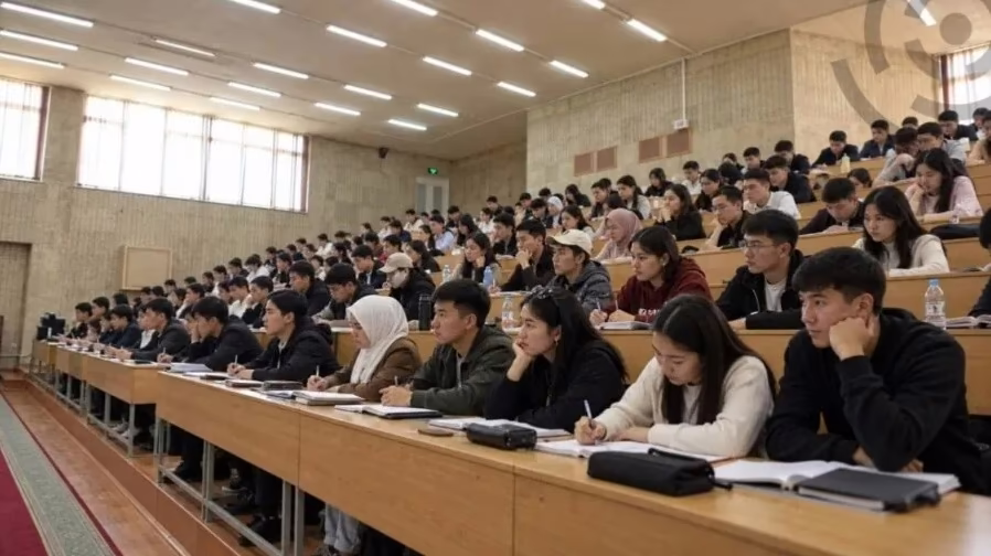 Студенческие кредиты запустят в Кыргызстане