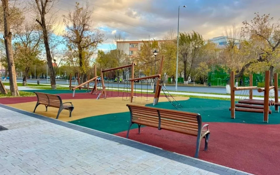 сквер в Астане