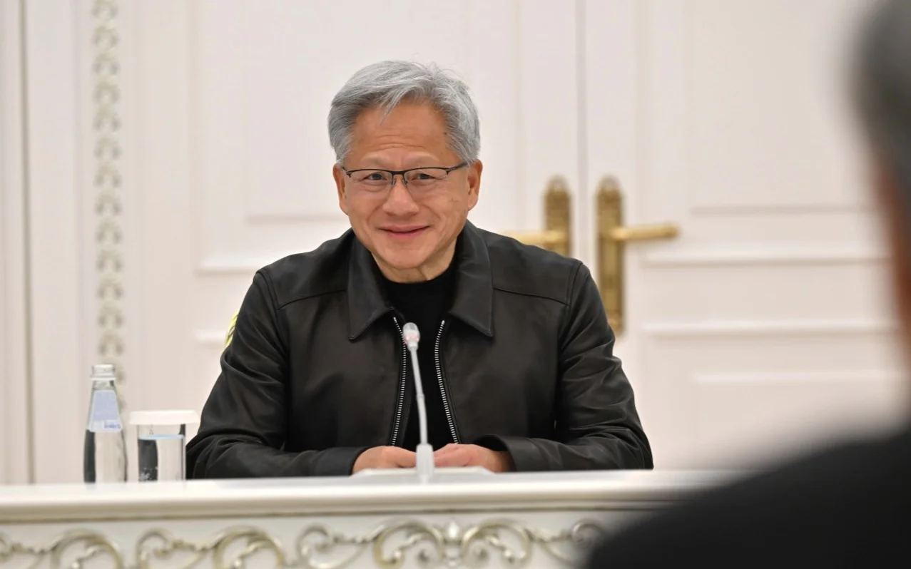 NVIDIA басшысы Қазақстанды Physical AI әлемдік хабына айналдыруды ұсынды