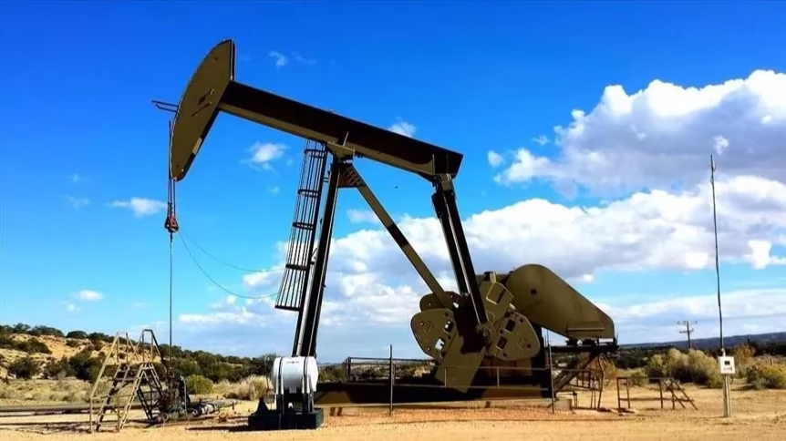 Неизвестные перекрыли нефтепровод в Ливии: под угрозой добыча нефти