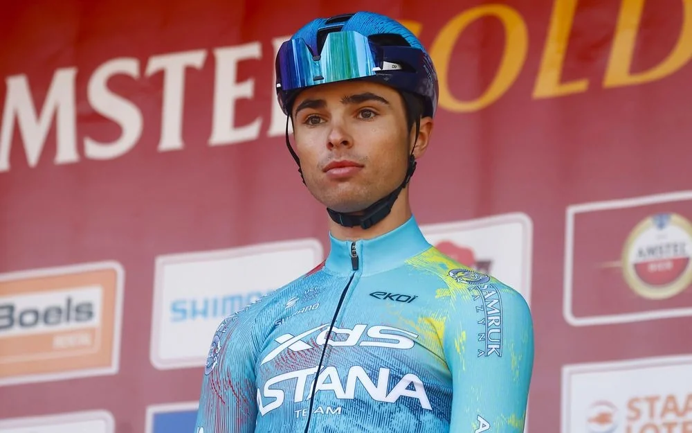 Italian rider Toneatti inks extension with XDS Astana
