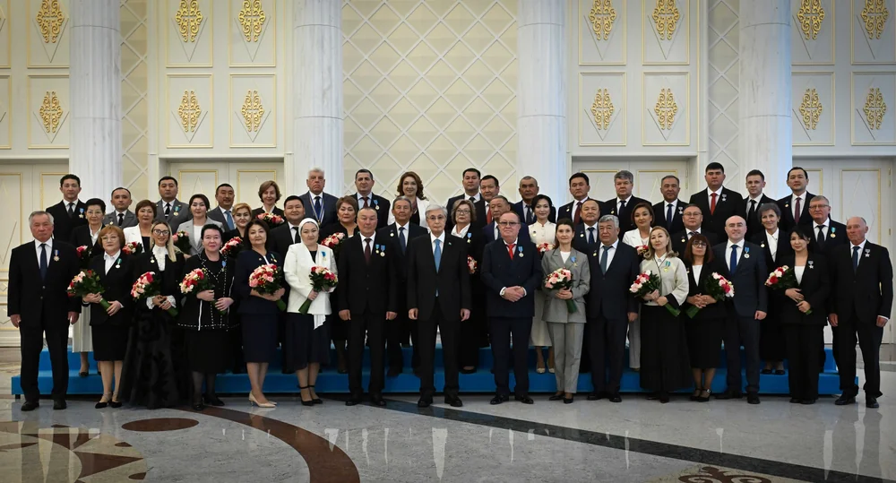 President Tokayev bestows state awards at Akorda ceremony to mark Republic Day