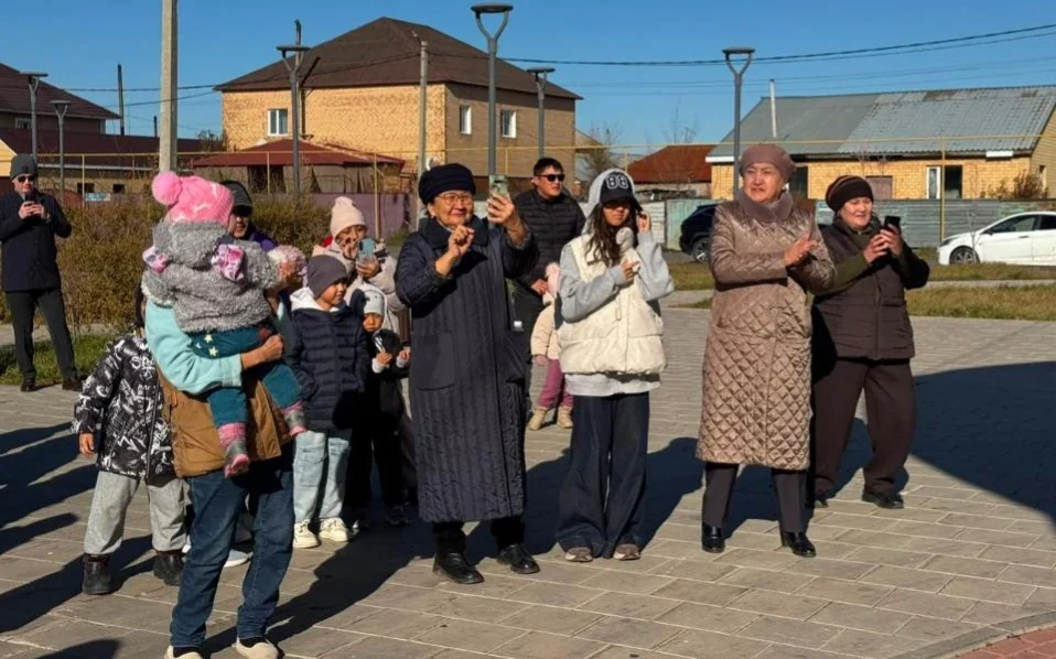 DOS-тан Айгүл Иманбаеваға дейін: Астанада бүгін кімдер ән шырқап жатыр