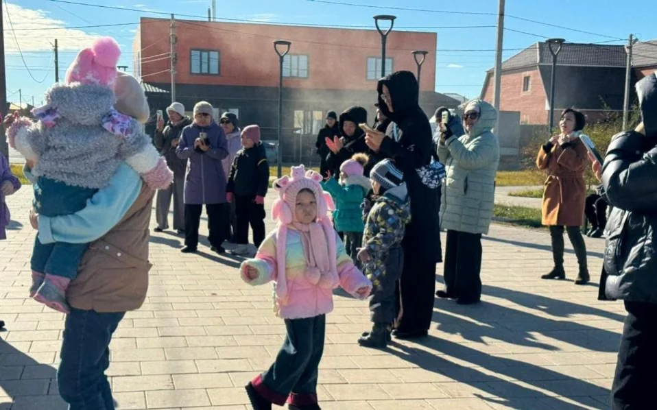DOS-тан Айгүл Иманбаеваға дейін: Астанада бүгін кімдер ән шырқап жатыр