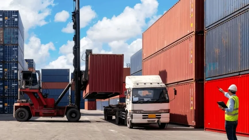 Kazakhstan sees 5.6-fold increase in cargo transit over decade