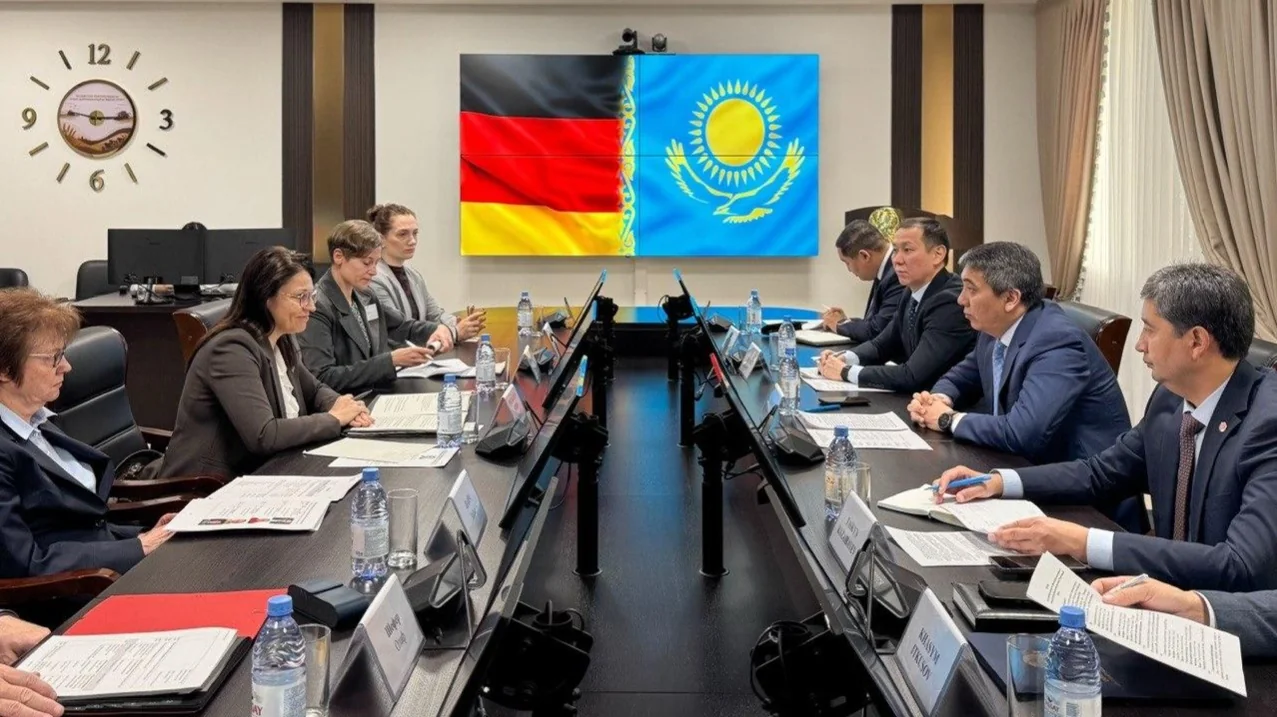 Германиядан Қазақстанға құны 6 млрд теңге 5 мың асыл тұқымды мал әкелінбек