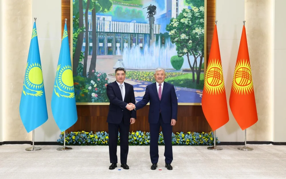 Kazakhstan, Kyrgyzstan discuss boosting bilateral trade