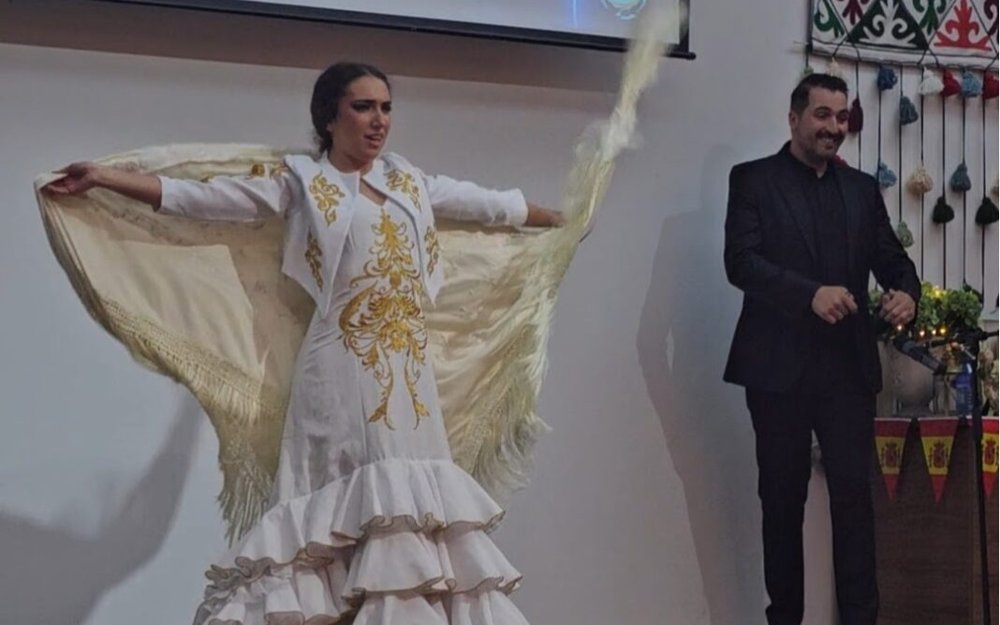 Kazakh folk song AQERKE performed flamenco-style at Dimash Qudaibergen fan event Kazakh folk song AQERKE performed flamenco-style at Dimash Qudaibergen fan event