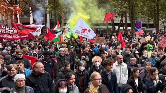 Молодежные протесты охватили более 30 городов Германии