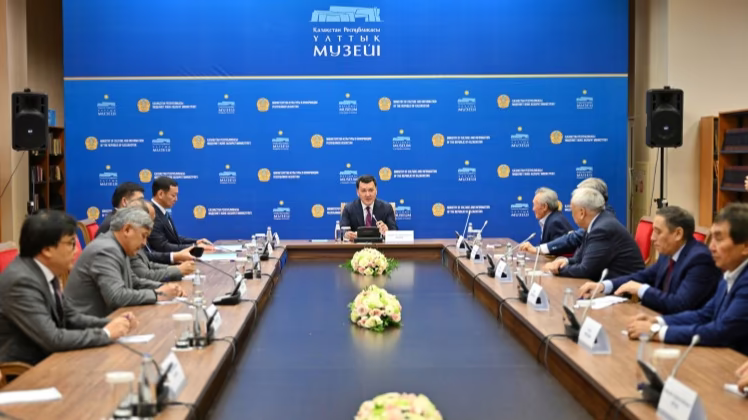 Биыл Абай атындағы мемлекеттік сыйлық берілмейтін болды