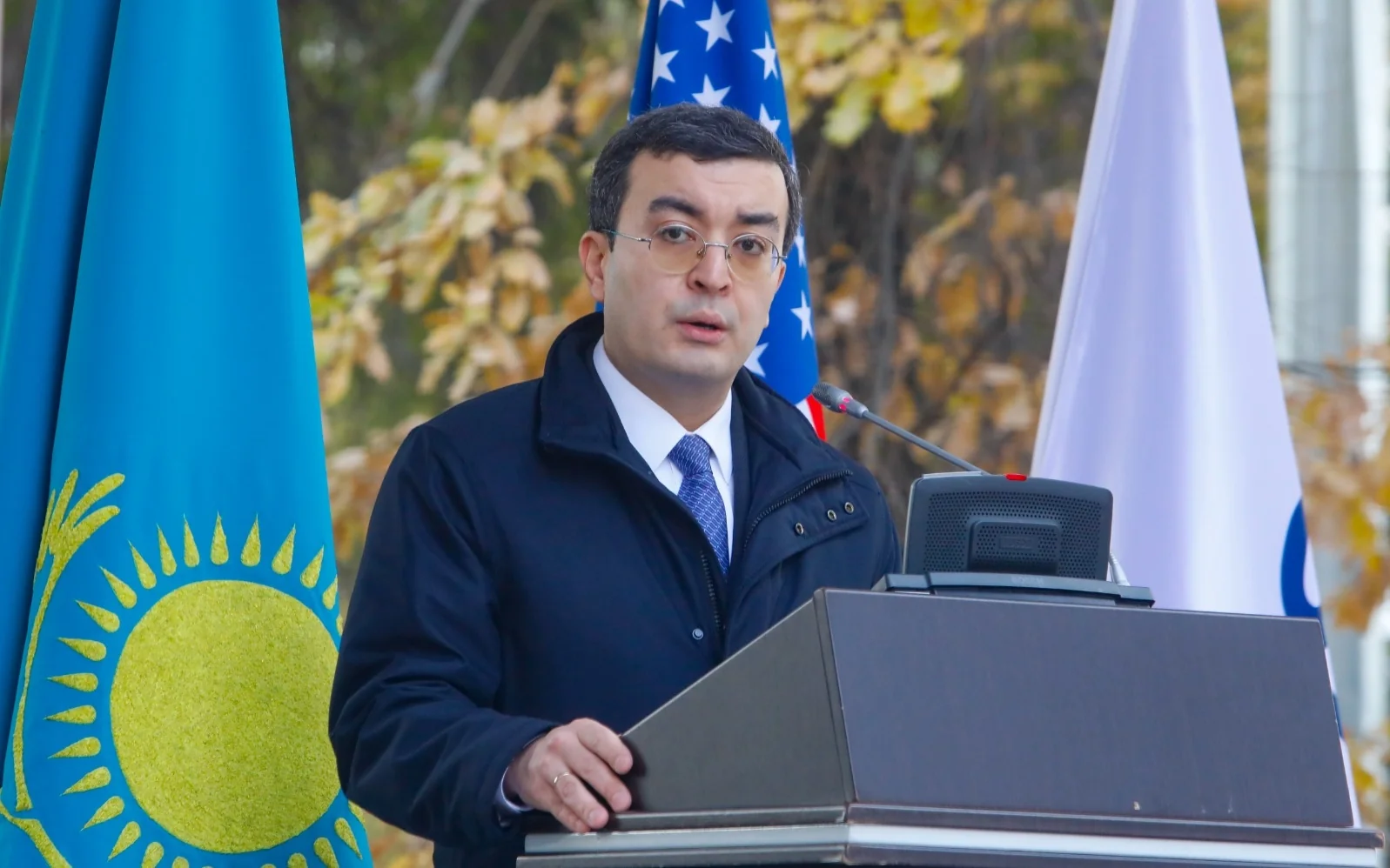 Асет Махамбетов