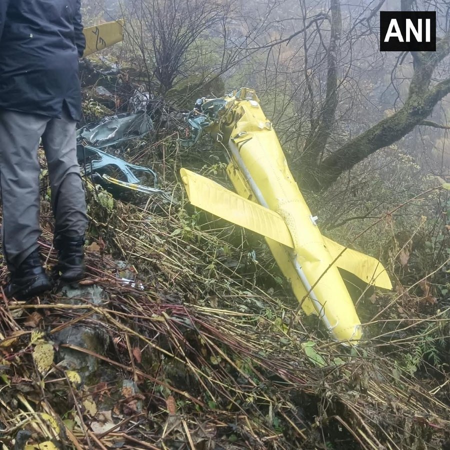All six aboard helicopter killed in Indian Uttarakhand crash All six aboard helicopter killed in Indian Uttarakhand crash
